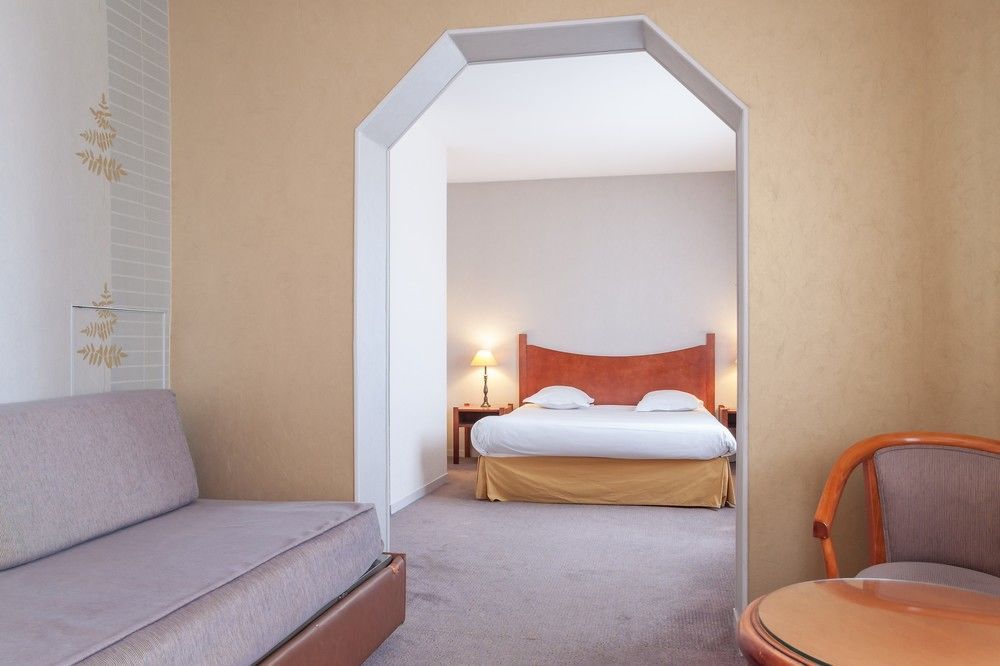 Logis Hotel L'Escargotiere Dijon Sud - 체노베 외부 사진