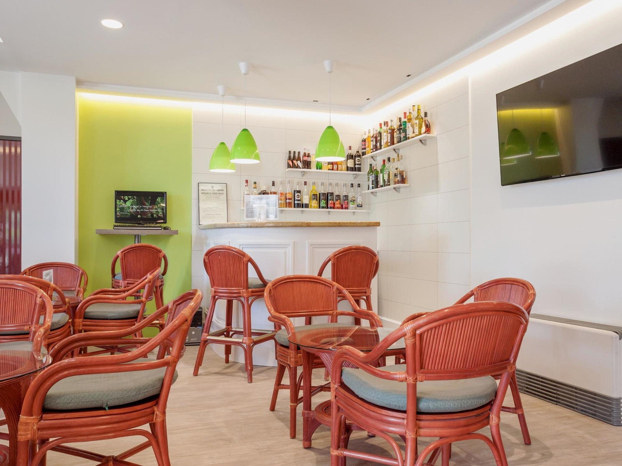 Logis Hotel L'Escargotiere Dijon Sud - 체노베 외부 사진